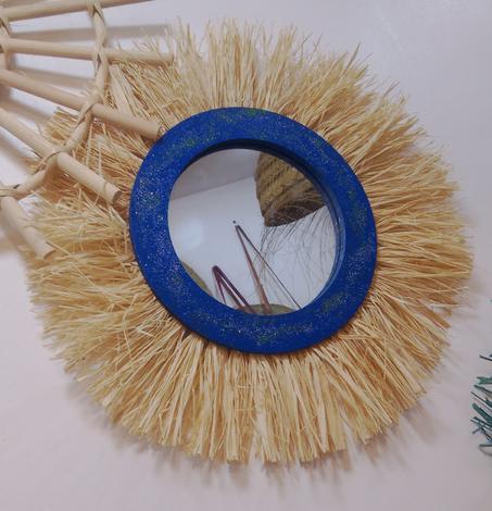 مرآة من الرافيا - ديكور حائط