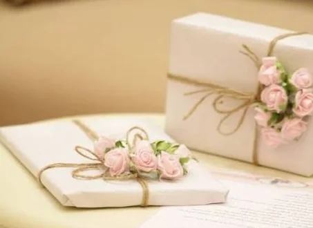 🎁 هدايا