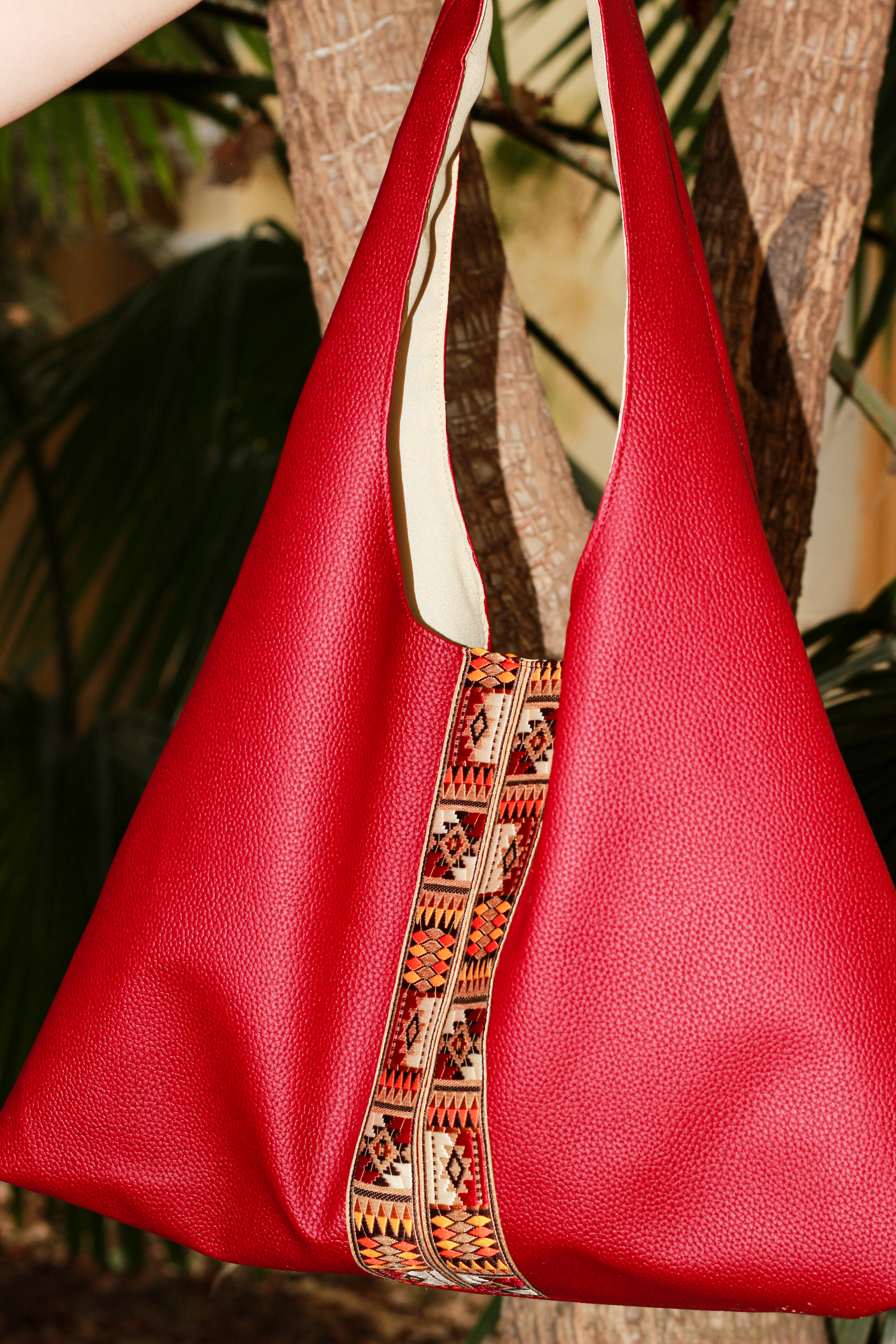 Red Tafuyt Bag