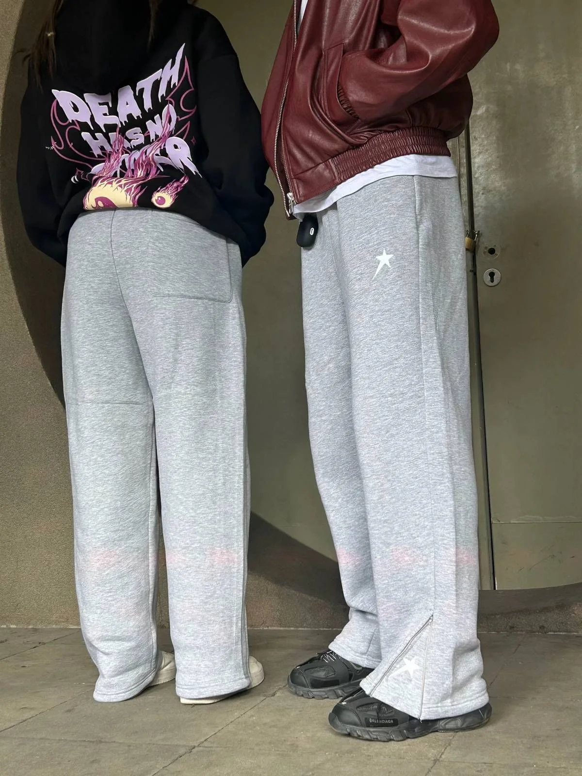 3ZR Wide-Leg Sweatpants – Grey