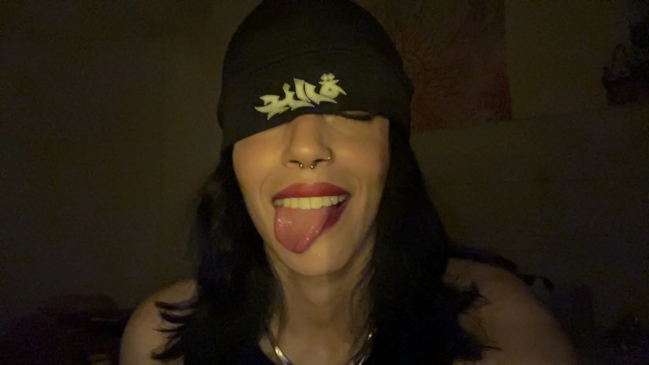 SKULL CAP عزارة