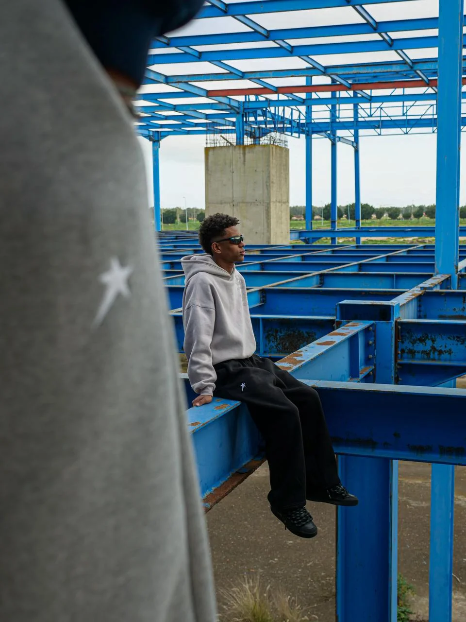 ۳ DOUBLE POCKET SWEATPANT