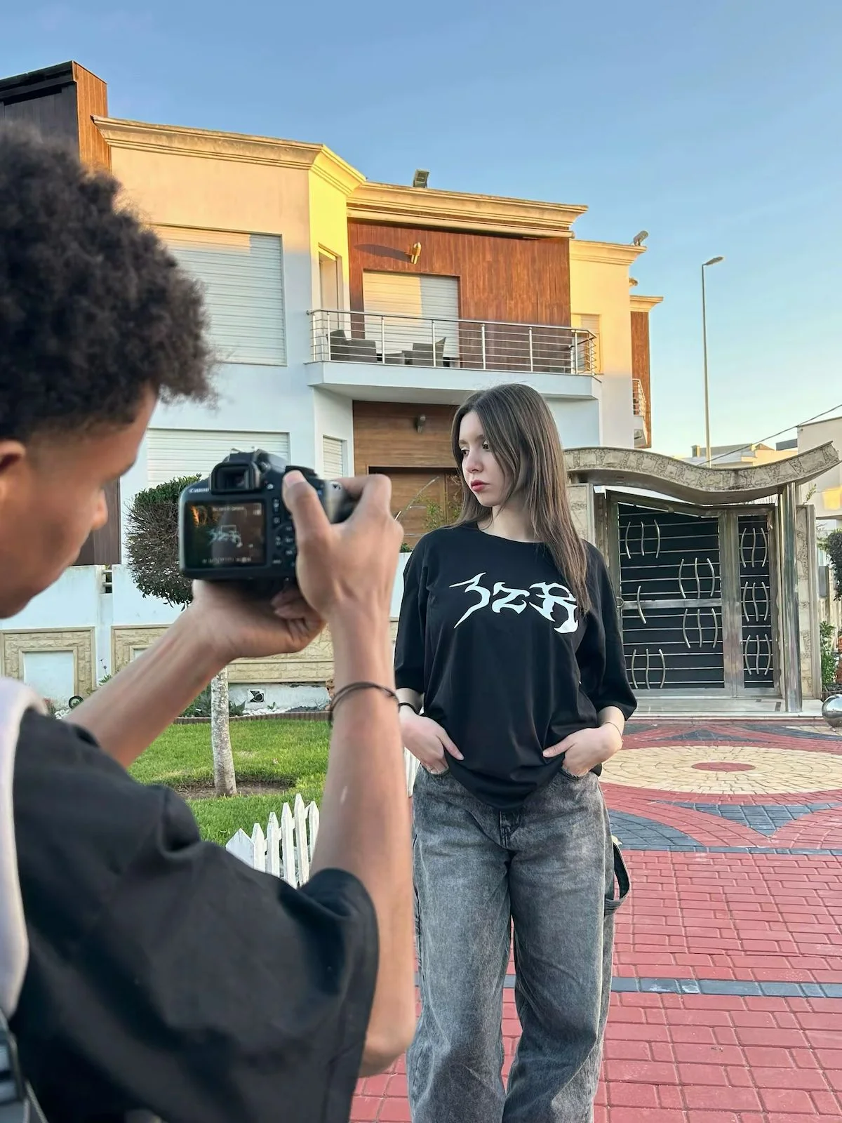 BLESSED / LOOK DESIGN T-SHIRTS