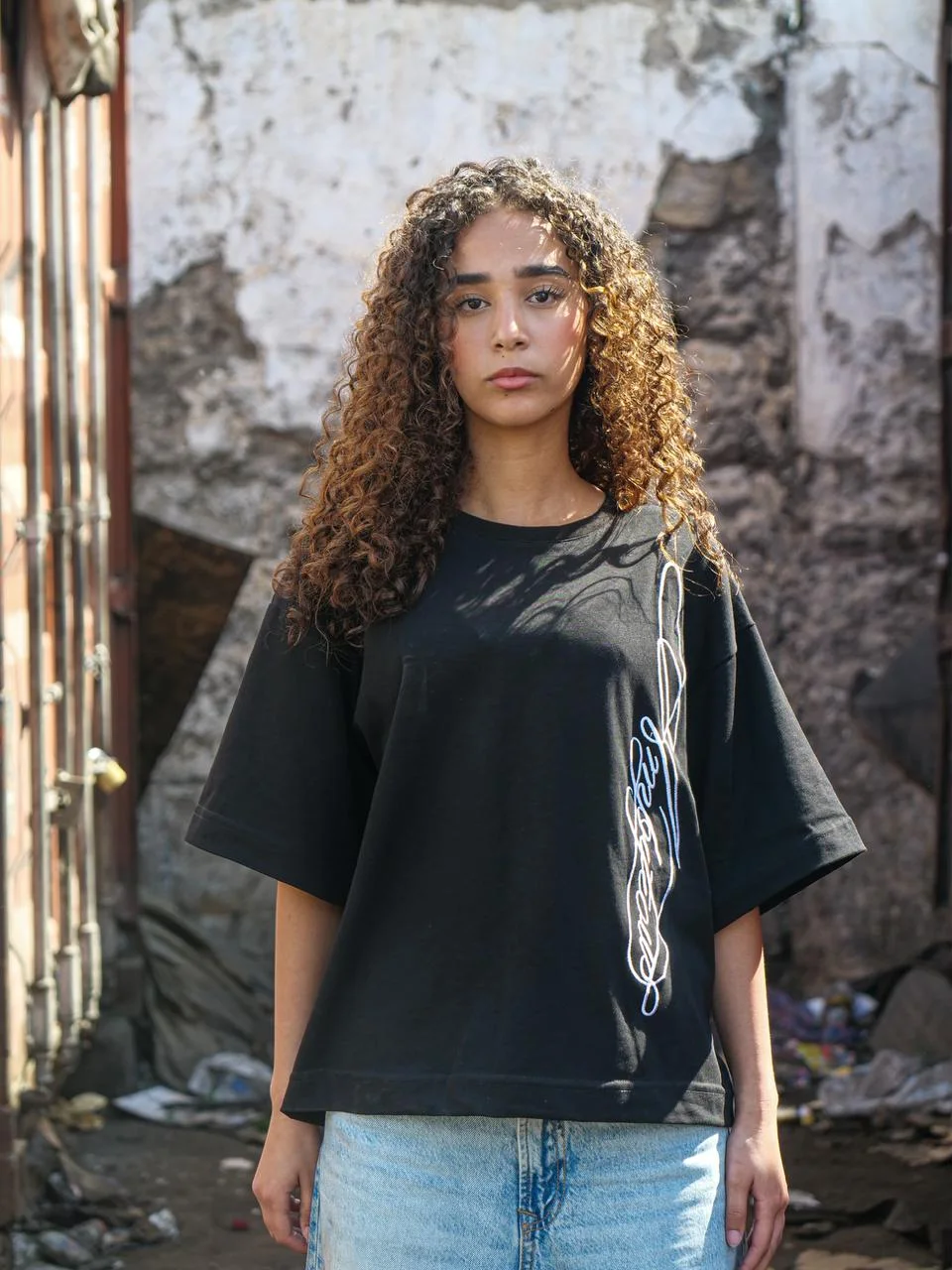 AMBITIOUS TEE