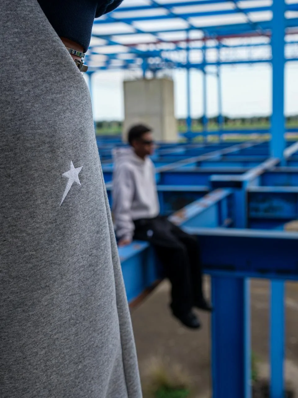 ۳ DOUBLE POCKET SWEATPANT