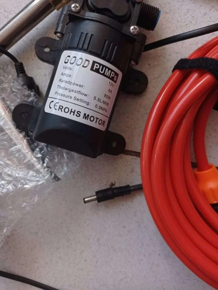 مضخة مياه 12فولت لغسل السيارة بسرعة  POMPE 12V LA LUME SEGAR