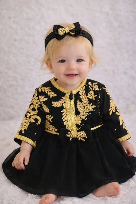 فستان قفطان تقليدي للبنات الصغار من أسبوع حتى 6 شهور