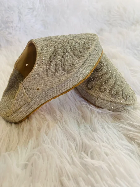 بلغة فاسية أنيقة بتطريز راقي