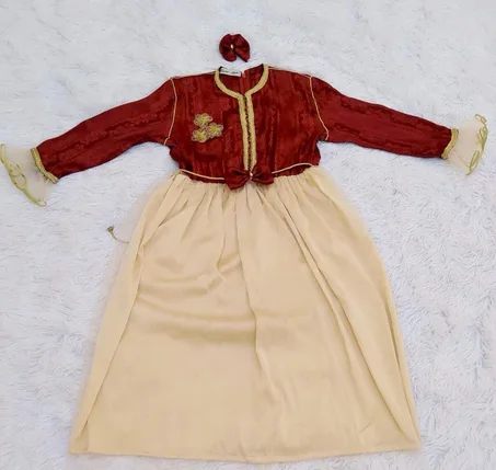 ملكي يبرز جمال طفلتك ويخطف الأنظار 💎✨6–7 سنوات