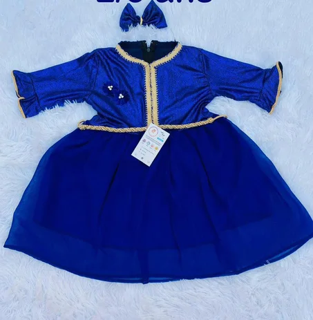 فستان فاخر للبنات عمر سنتين وثلاث سنوات 👑 – تصميم راقي بخياطة متقنة ✨