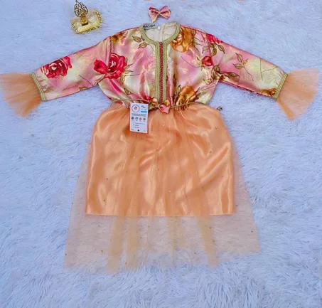 فستان أنيق للصغيرات من 2 حتى 3 سنوات 👧 – جودة عالية وإطلالة ساحرة ✨