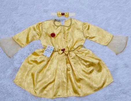 فستان مميز لعمر 1-2 سنوات 🎀 – تصميم جذاب بخياطة متقنة 👑