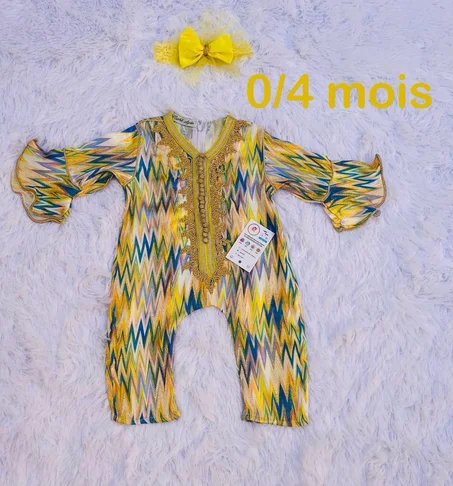 فستان قفطان تقليدي للبنات الصغار – العمر بين 0 إلى 4 شهور