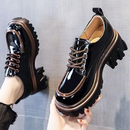 Chaussures nouveau modèle