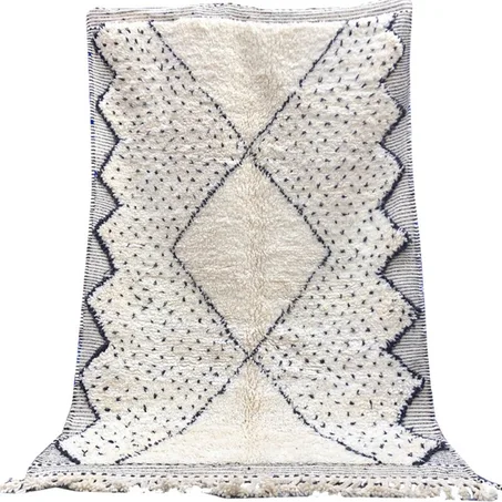 Handknotted Berber Beni Ourain Rug (ref: b02)