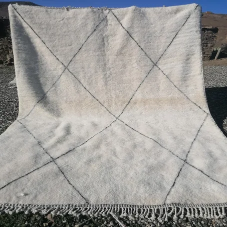 White Beni Ourain Rug with Black Lines (ref: b29)