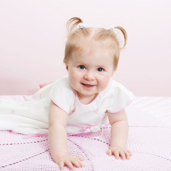 BÉBÉ FILLE
