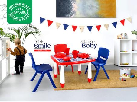 TABLE SMILE & CHAISE BOBY