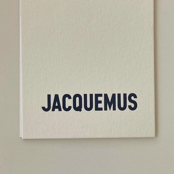 𝐉𝐀𝐂𝐐𝐔𝐄𝐌𝐔𝐒