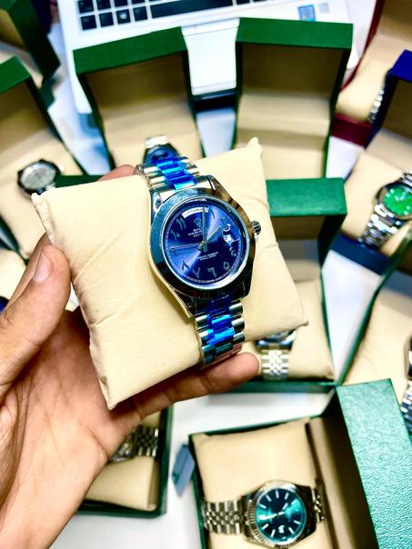 Rolex arabe , tableau blue