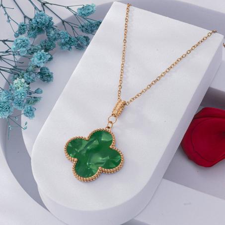 Collier vert
