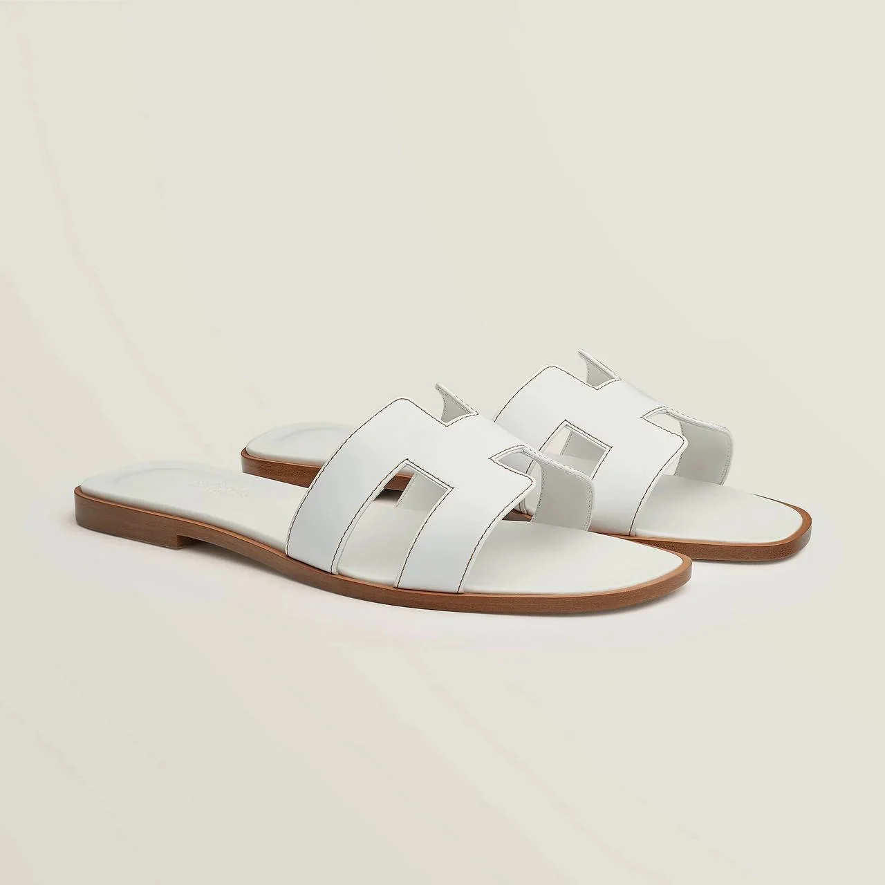 HERMÈS  Oran leather sandals