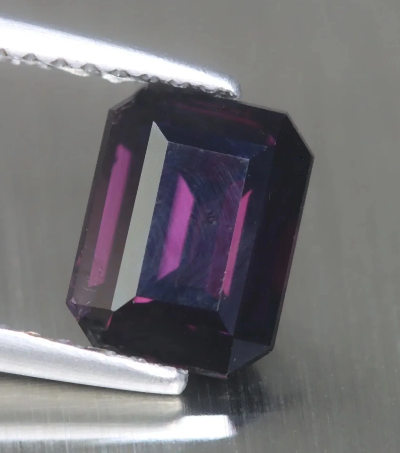 100% Natural 1.96 Cts Spinel Unheated Purple Pink - Srilanka