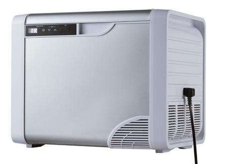 ثلاجة وفريزر متنقل Powerology