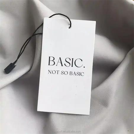 Hang tag personnalisé + Lacet spécial