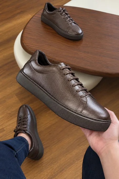 👞 جلد بجودة عالية .  🦶 Semelle Medica