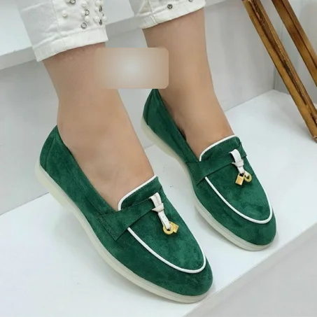 حذاء خفيف فلبسة