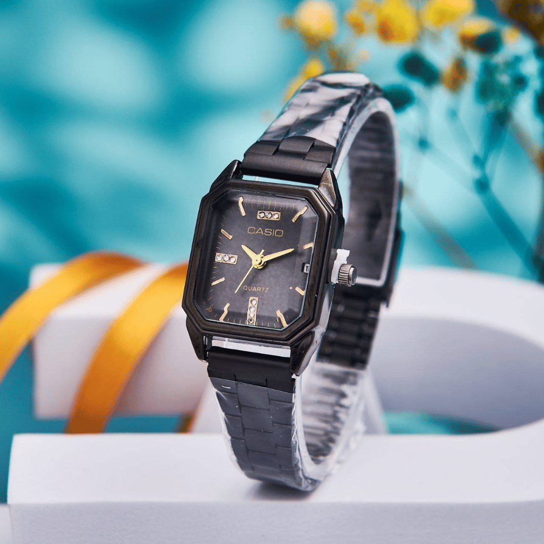 الموديل الأول