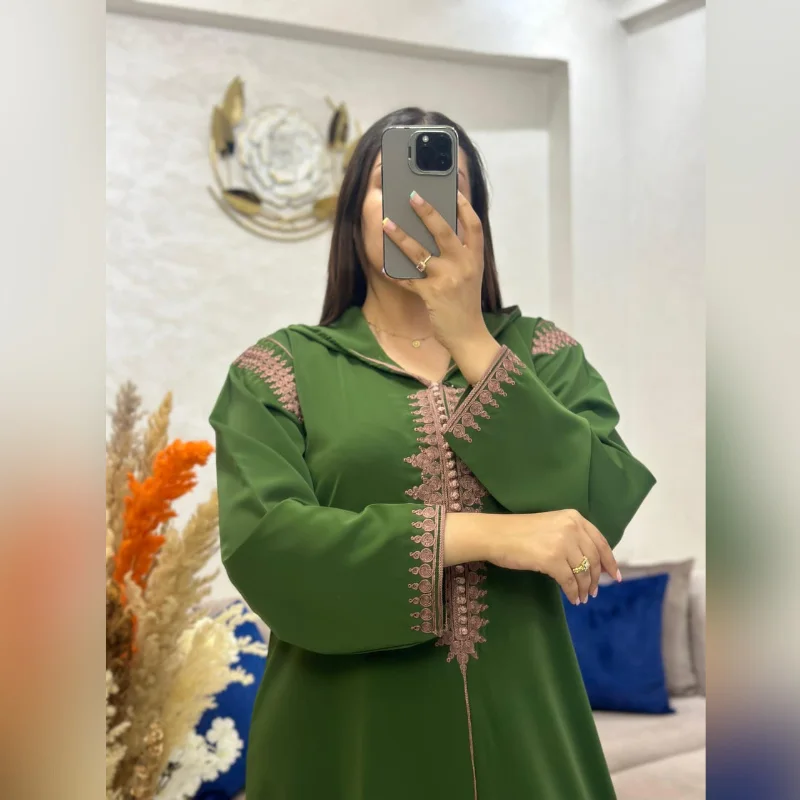 جلابة عصرية مريحة وانيقة