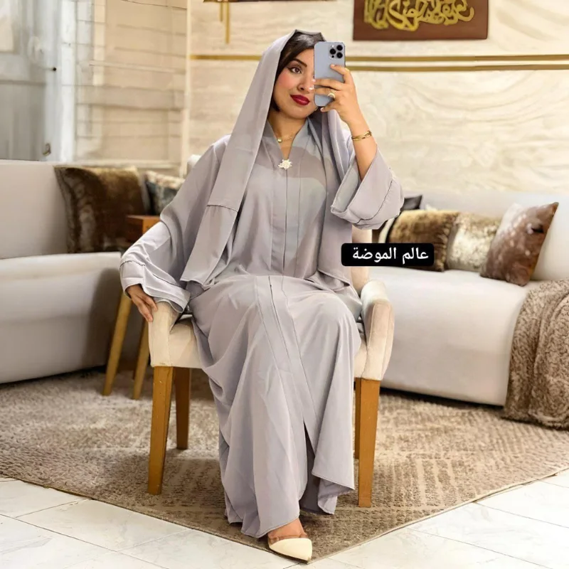 عباية امراتية + شان