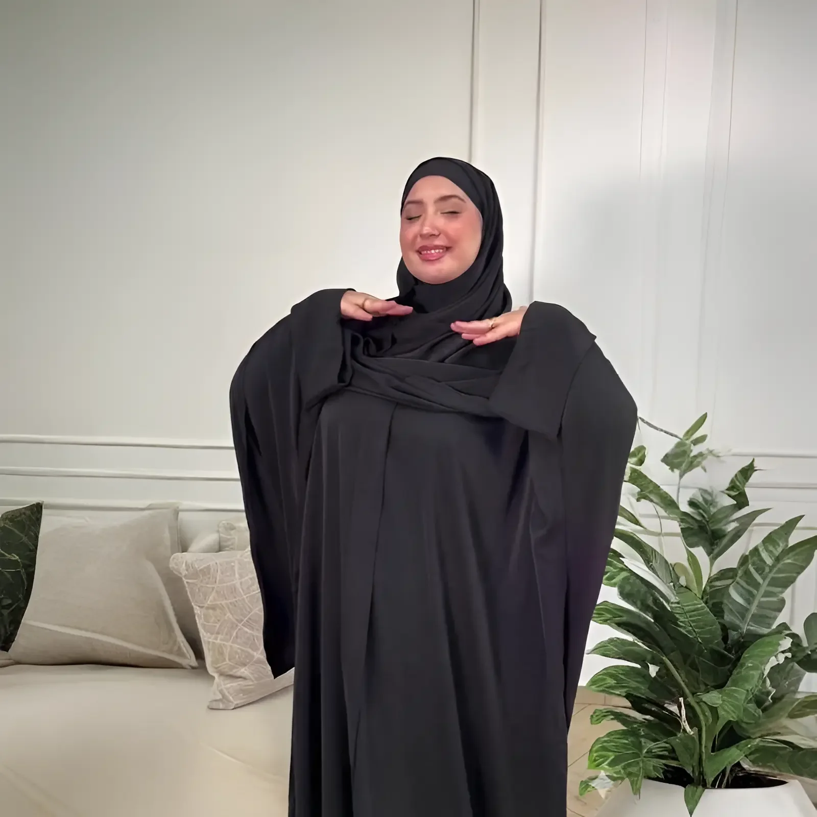 عباية حياة + شان بالمجان🎁