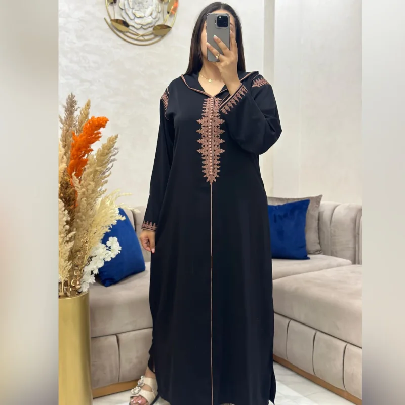 جلابة عصرية مريحة وانيقة