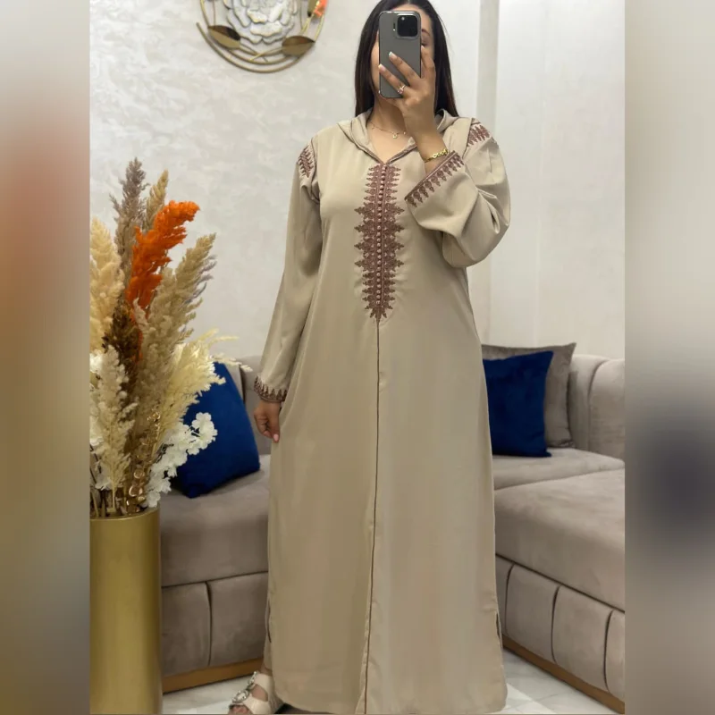 جلابة عصرية مريحة وانيقة