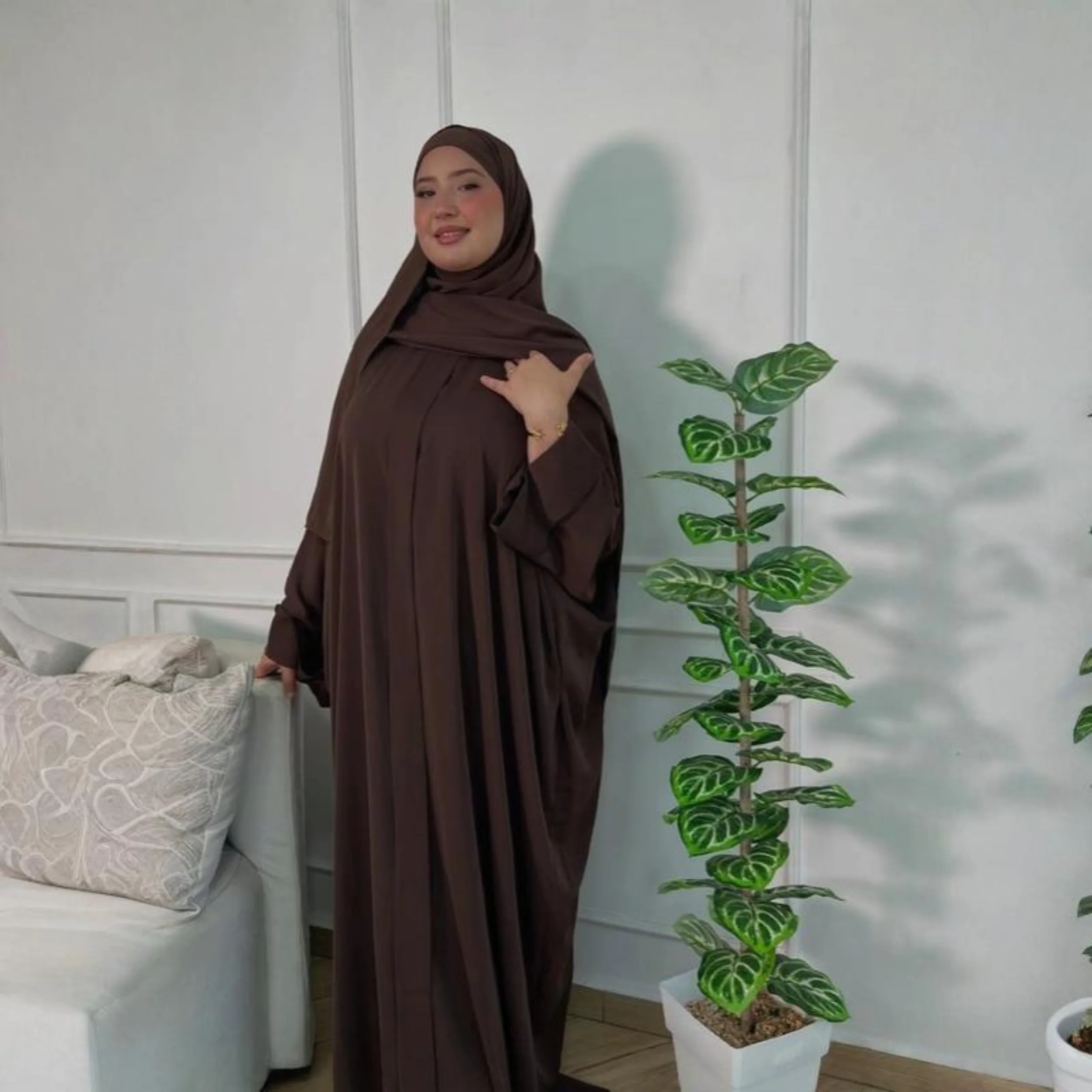 عباية حياة + شان بالمجان🎁🎗