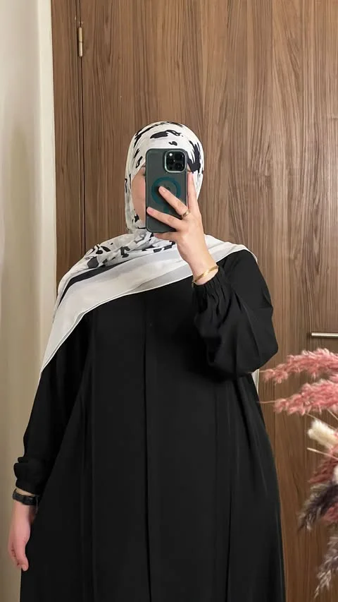 عباية حياة الانيقة