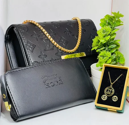 باك الحقيبة