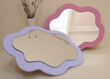 CLOUD MIRROR