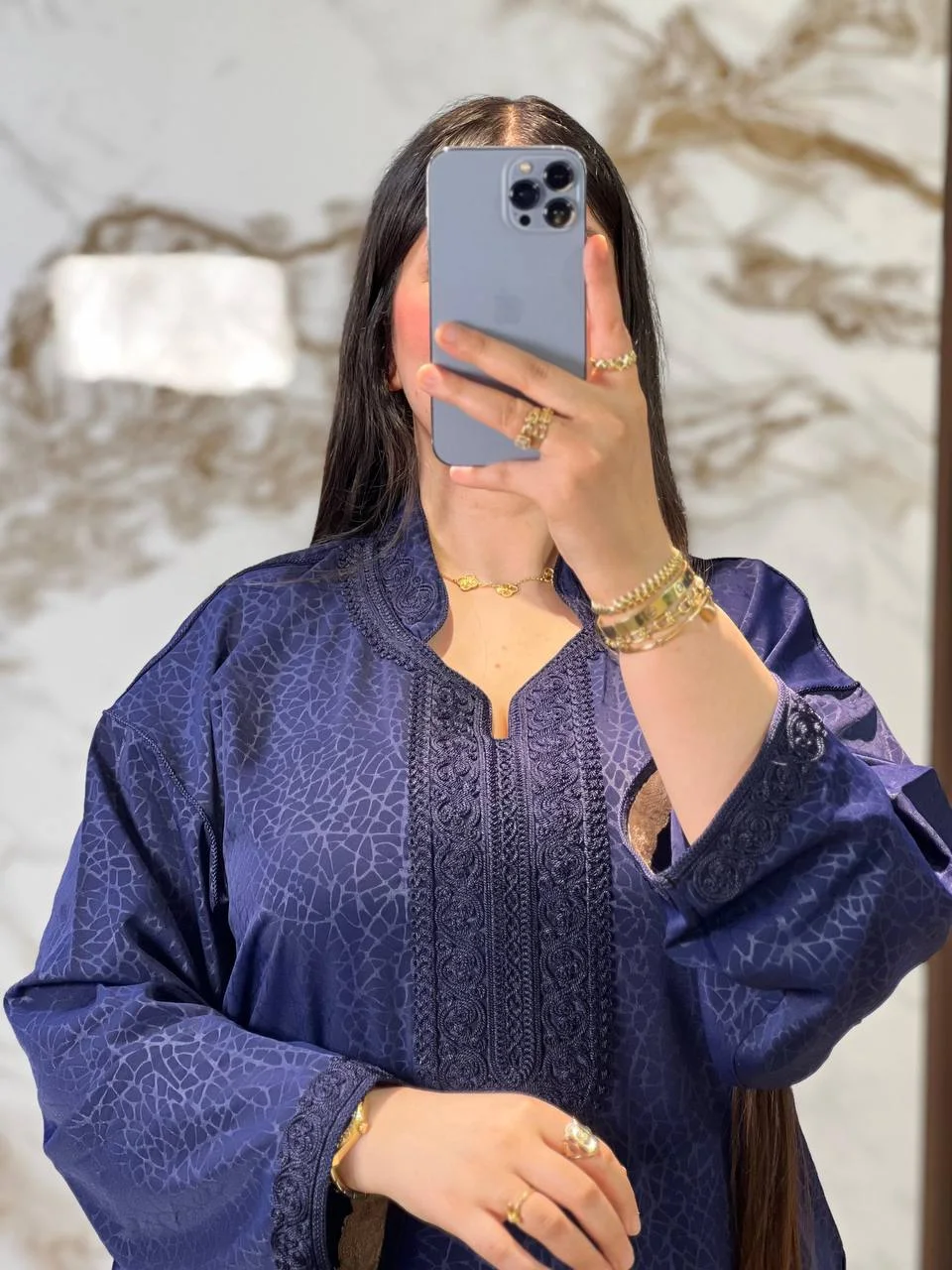بنفسجي غامق