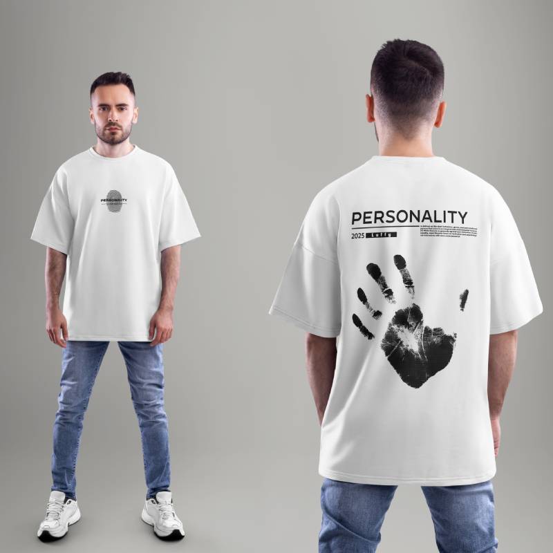personality - Oversized T-shirt