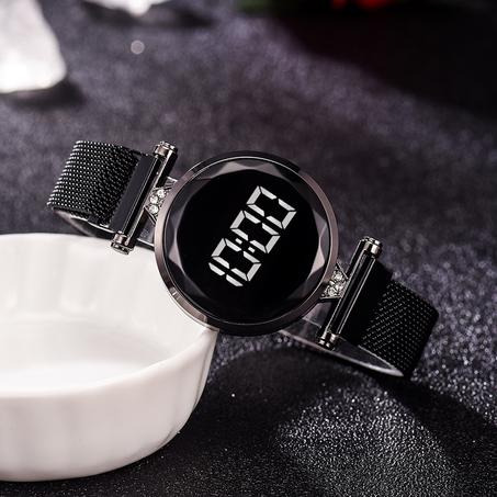 Montre numérique LED