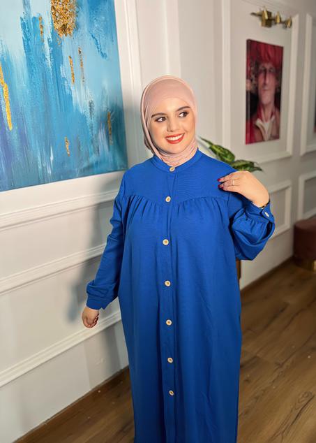 ملابس وأحذية