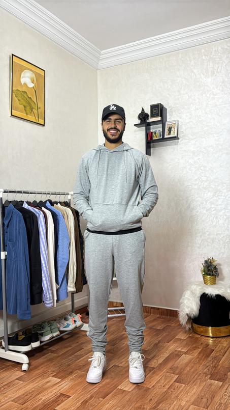 سورفيط رجالي عصري بعدّة ألوان