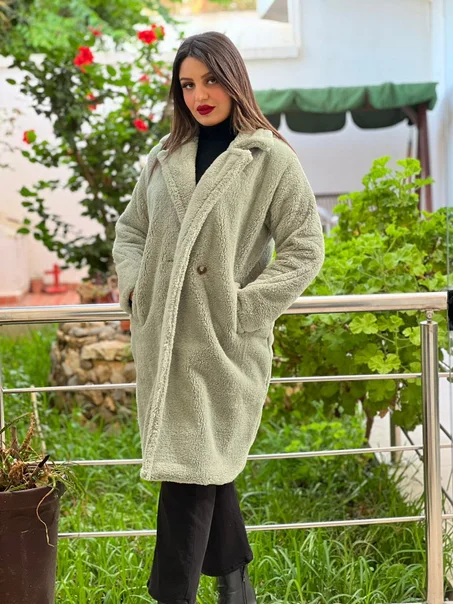 Manteau faux fourrure