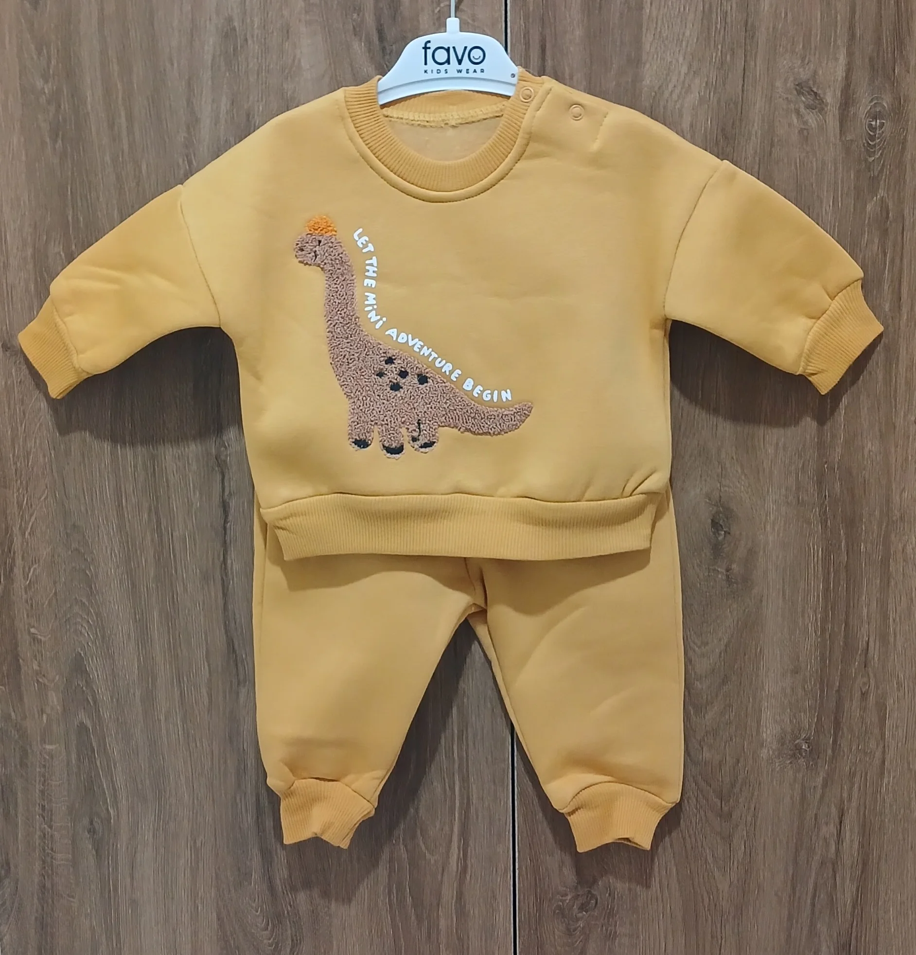 Dark Yellow