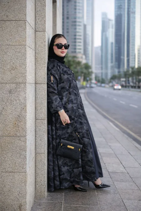 طقم أنيق من قطعتين