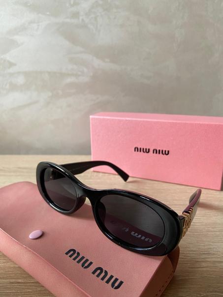 lunette miu miu noire